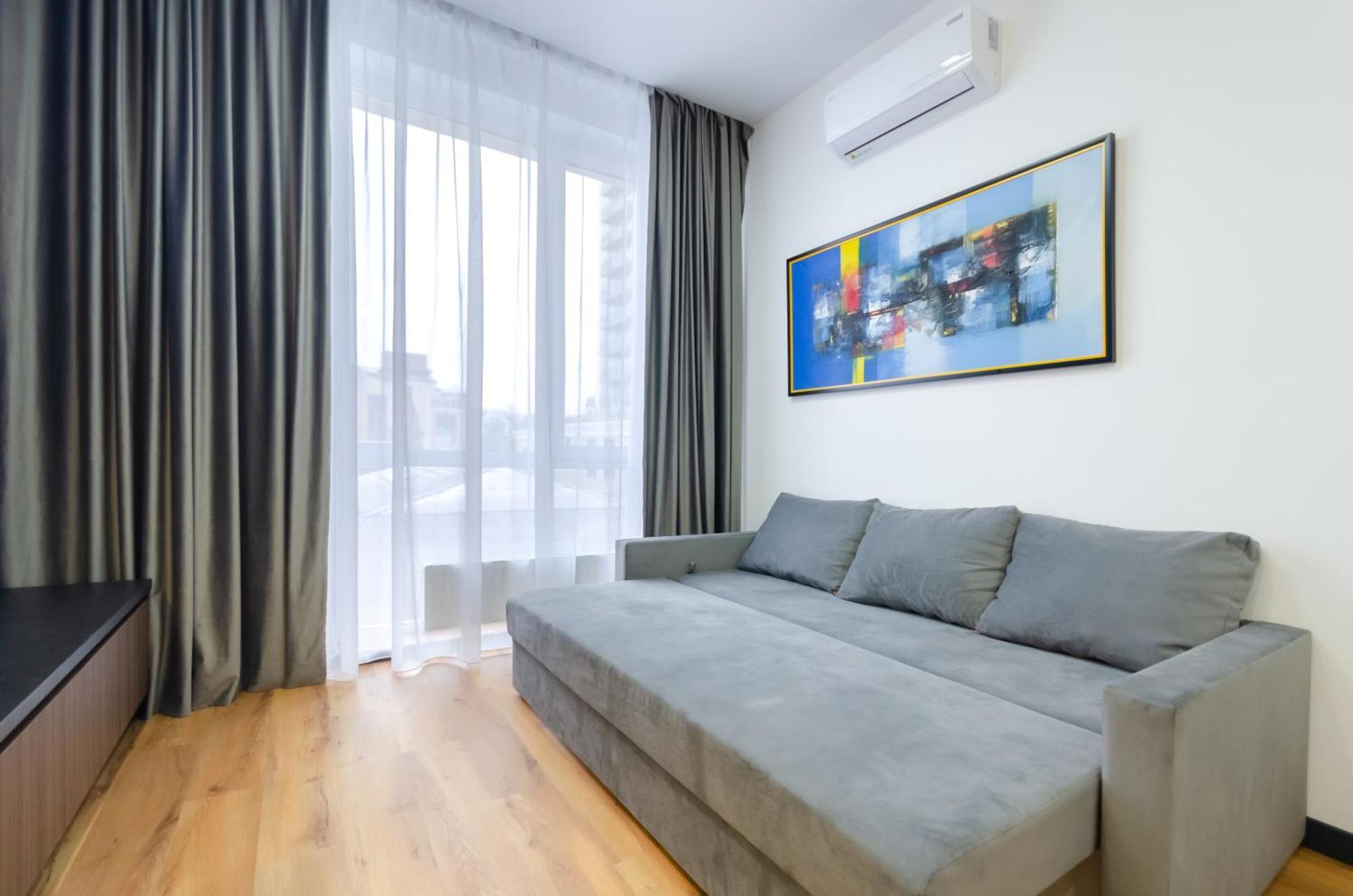 Petrovdom 166-3B In Beautiful Apartments In Rc "Yaroslaviv Grad" Kiev Exterior foto