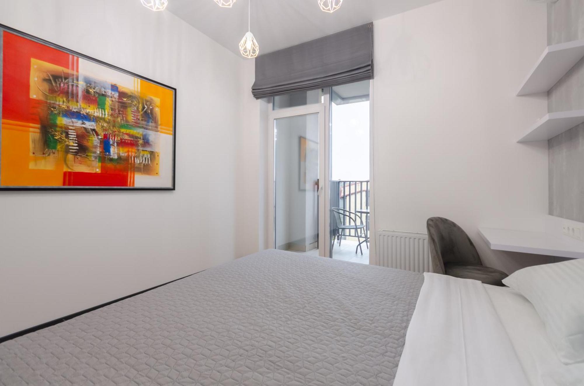 Petrovdom 166-3B In Beautiful Apartments In Rc "Yaroslaviv Grad" Kiev Exterior foto