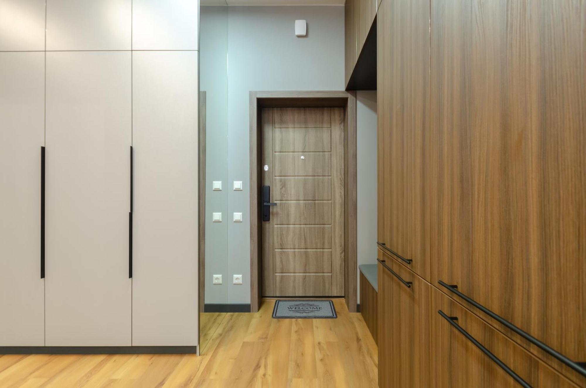 Petrovdom 166-3B In Beautiful Apartments In Rc "Yaroslaviv Grad" Kiev Exterior foto