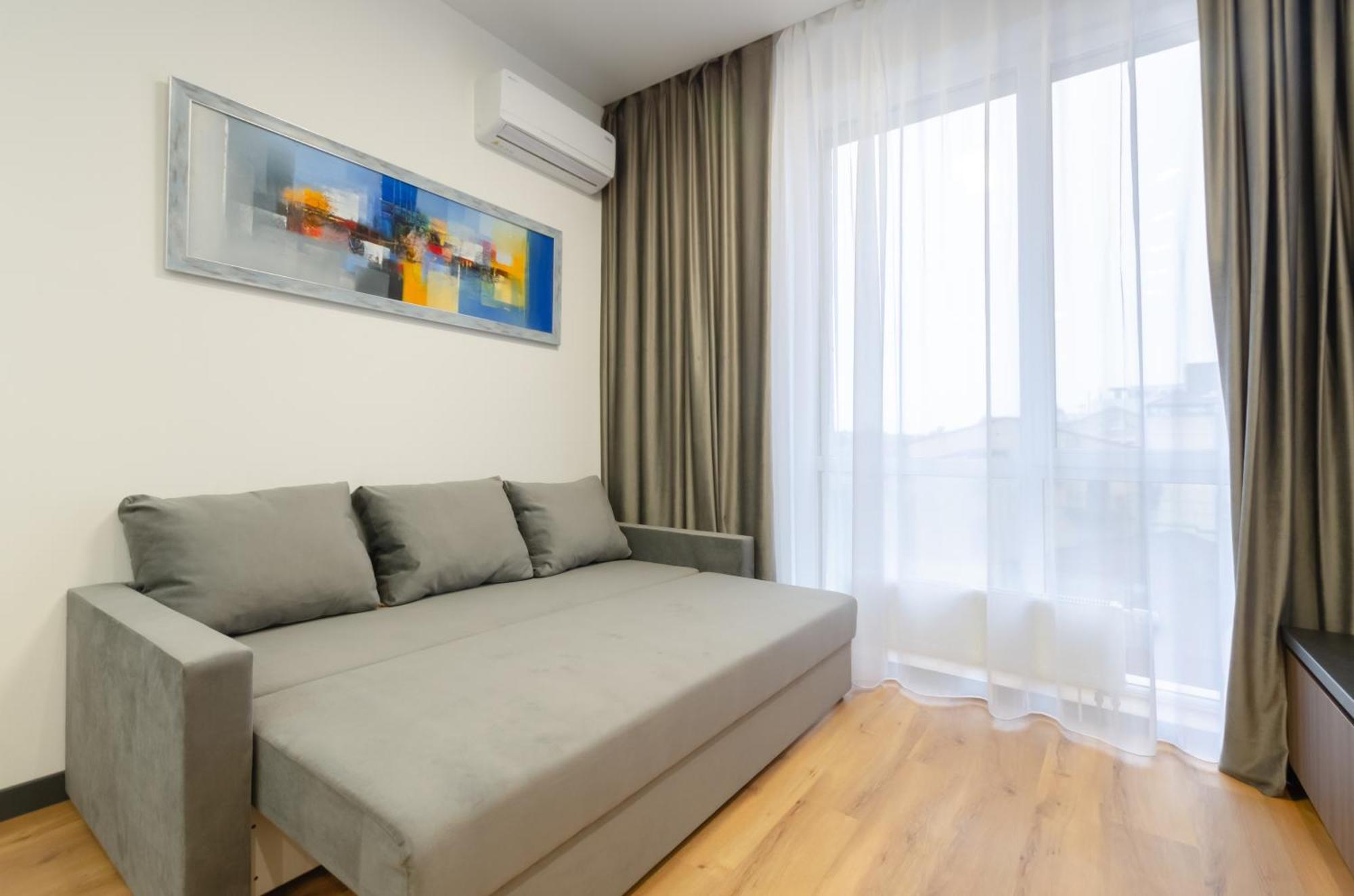Petrovdom 166-3B In Beautiful Apartments In Rc "Yaroslaviv Grad" Kiev Exterior foto