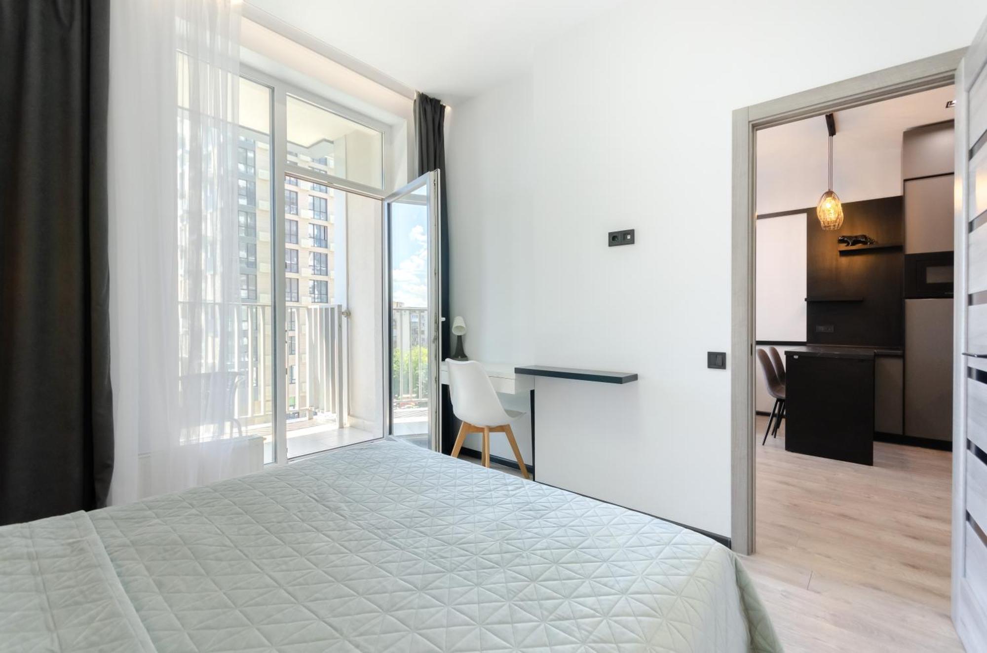 Petrovdom 166-3B In Beautiful Apartments In Rc "Yaroslaviv Grad" Kiev Exterior foto